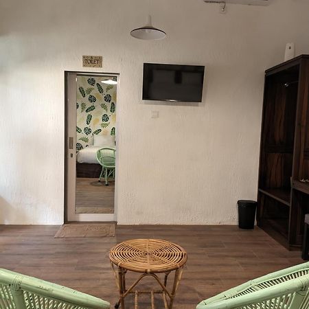 Inn House Homestay Dadapan Εξωτερικό φωτογραφία
