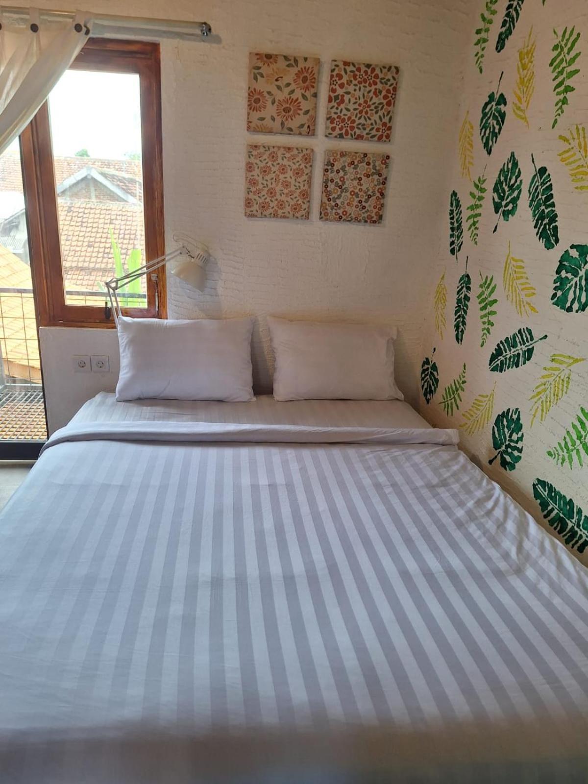 Inn House Homestay Dadapan Εξωτερικό φωτογραφία